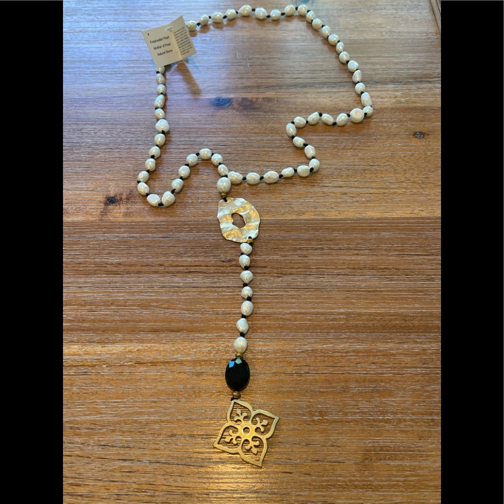 NWT Freshwater Pearl and Natural stone necklace